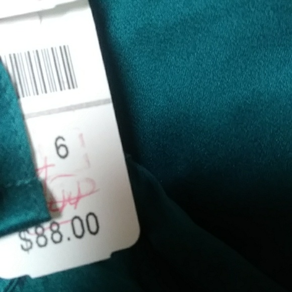 Talbots 100% Silk Blouse Green Size 6 - Picture 4 of 5